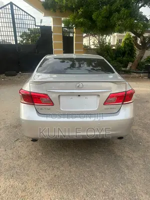 Lexus ES 350 2011 Silver