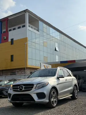 Mercedes-Benz GLE-Class GLE 400 4MATIC 2017 Silver