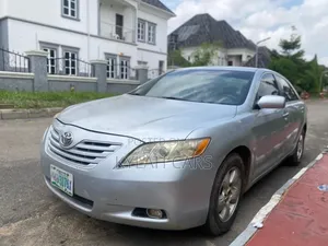 Toyota Camry LE 4dr Sedan (2.4L 4cyl 5A) 2009 Silver