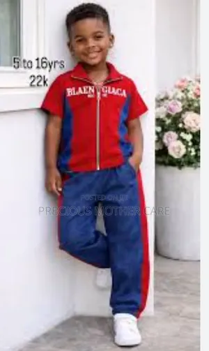 Children and Teenagers Mix Jean Up and Down
