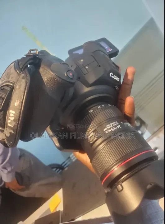 Canon Eos C100 Cinema Camera