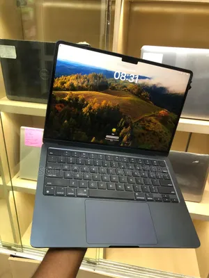 Laptop Apple MacBook Air 2024 M3 13-inch 8GB Apple M3 SSD 256GB