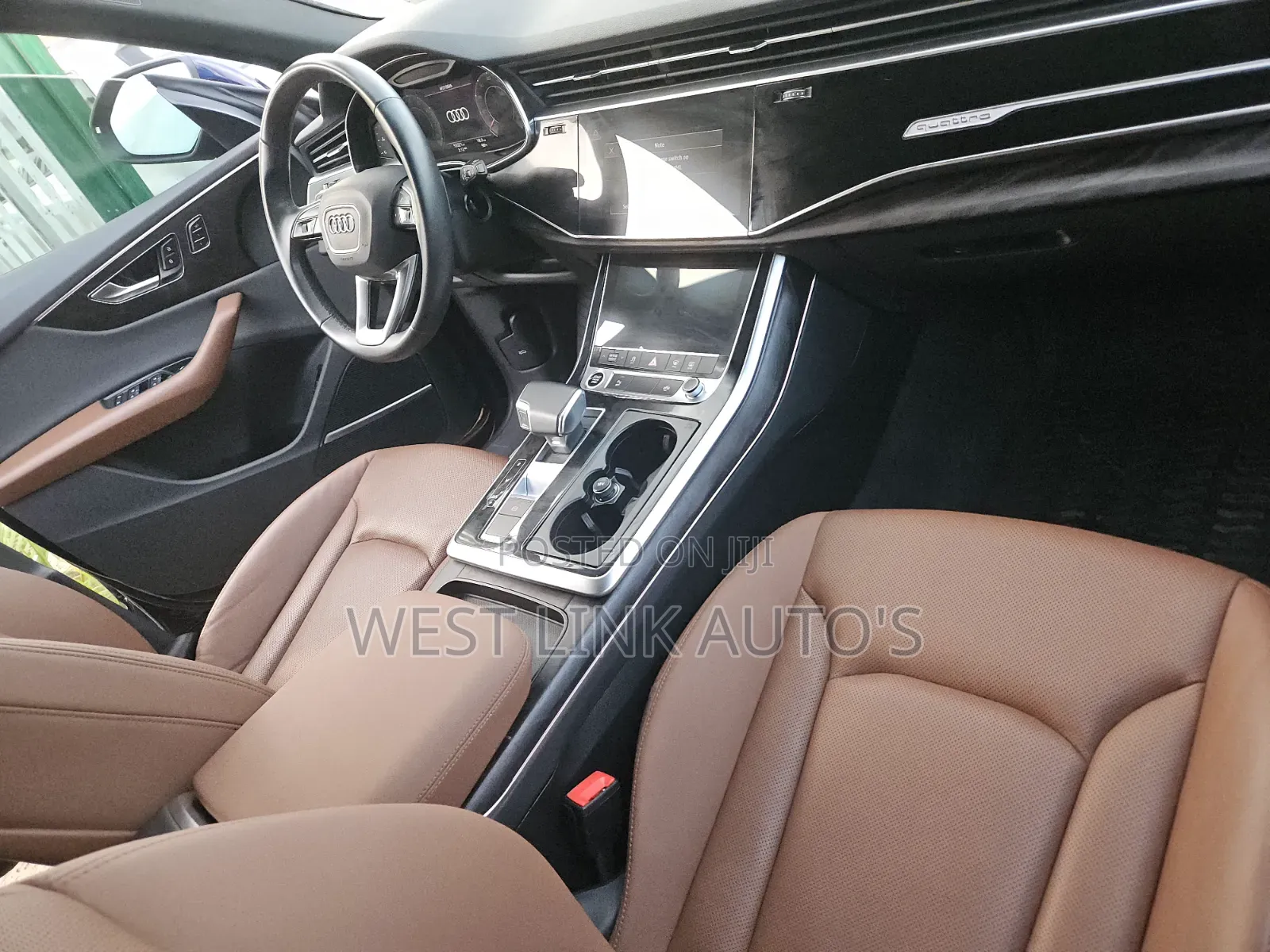 Audi Q8 2022 Blue