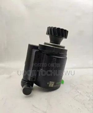 Howo Truck Power Steering Pump (Iron)