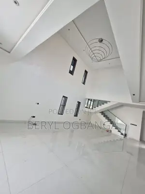4bdrm Duplex in Lekki Phase 1 for sale
