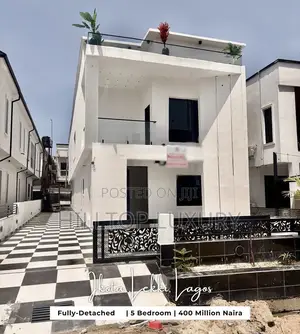 5bdrm Duplex in Ikota for sale