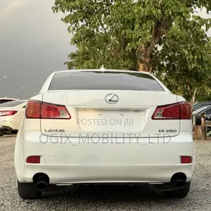 Lexus IS 2009 White