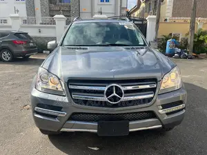 Mercedes-Benz GL-Class GL 450 2012 Gray