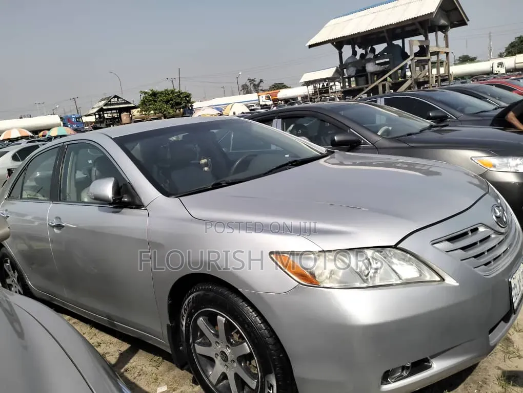 Toyota Camry 2.4 LE 2008 Silver