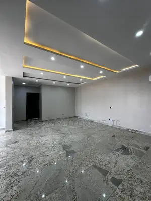 2bdrm Block of Flats in By Emadeb Gas, Mabushi for rent