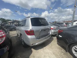 Toyota Highlander Sport 4x4 2009 Silver