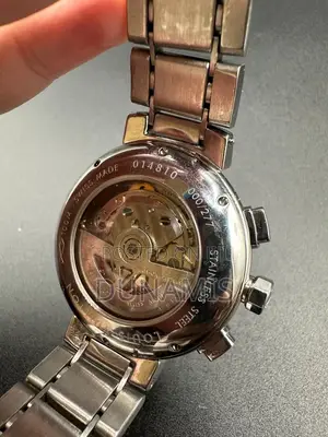 Louis Vuitton Tambour Chronograph Lv277