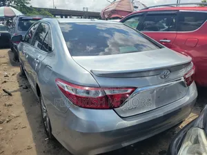 Toyota Corolla LE 4dr Sedan (1.8L 4cyl CVT) 2016 Silver