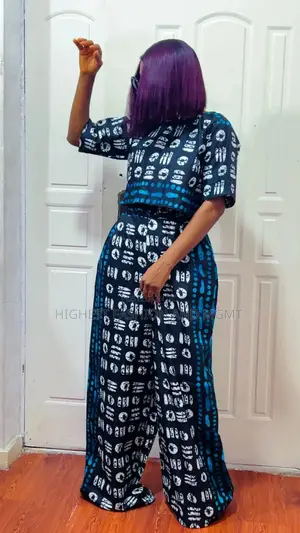 Up and Down Style Outfit - Style 675