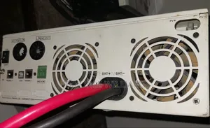 Srne Solar Charger Inverter