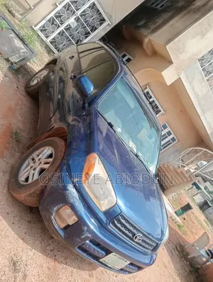 Toyota RAV4 Automatic 2003 Blue