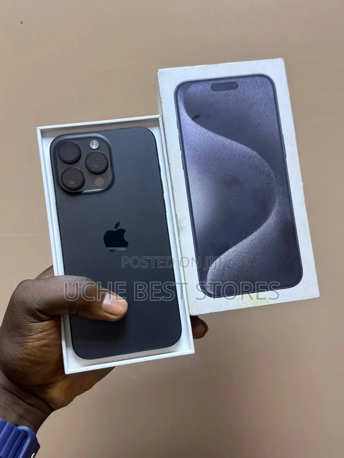 New Apple iPhone 15 Pro Max 256 GB Black