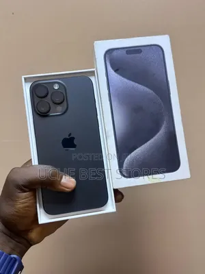 New Apple iPhone 15 Pro Max 256 GB Black