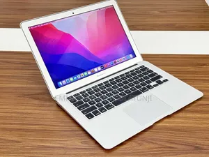Laptop Apple MacBook Air 2017 8GB Intel Core i5 SSD 128GB