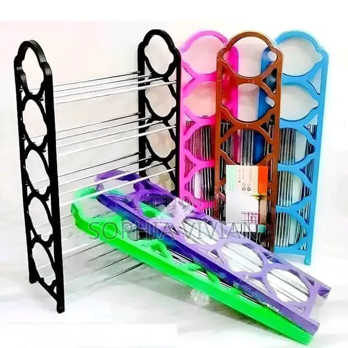 Solid Shoe Rack