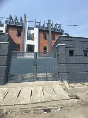 3bdrm Duplex in Victoria Island, Ligali Ayorinde for rent