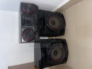 Lg Xboom 480watts 8months Use