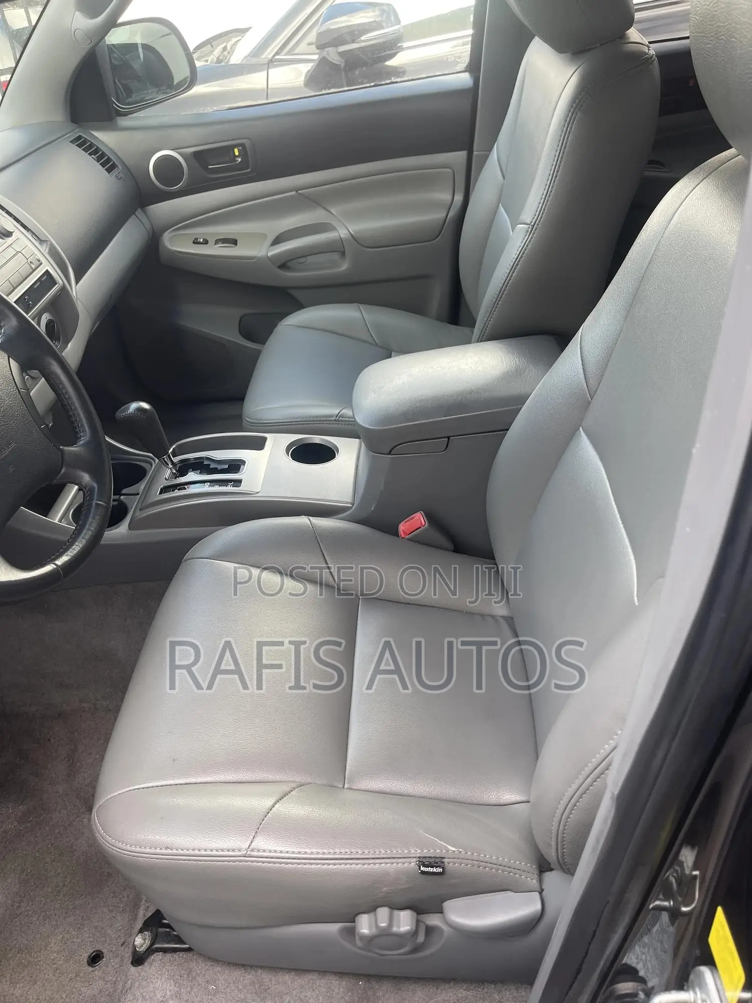Toyota Tacoma Double Cab V6 2011 Gray