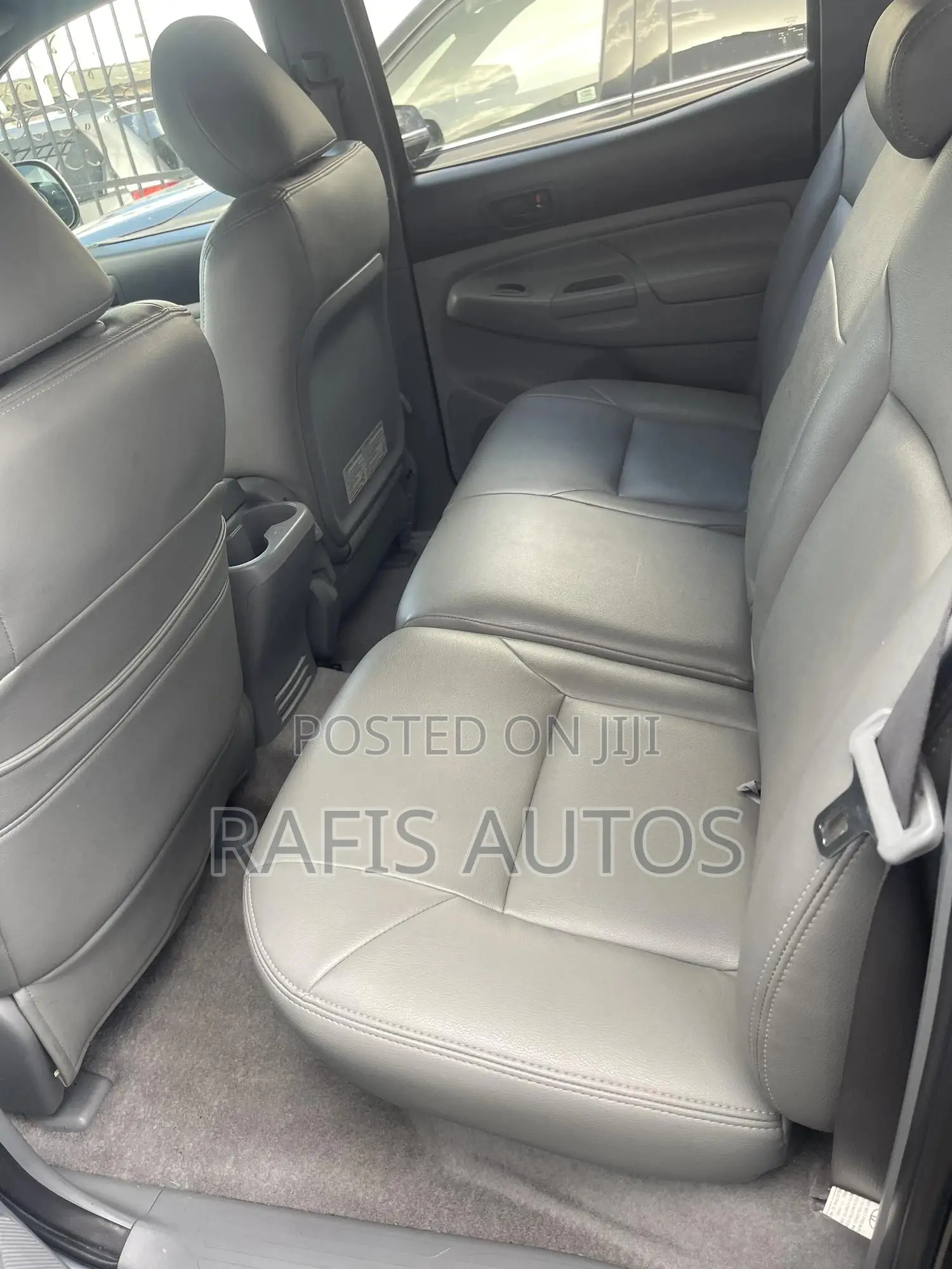 Toyota Tacoma Double Cab V6 2011 Gray