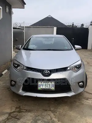 Toyota Corolla 2016 Silver