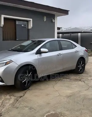 Toyota Corolla 2016 Silver
