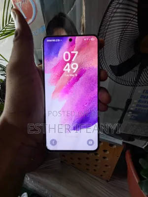 Samsung Galaxy S21 FE 5G 128 GB Purple