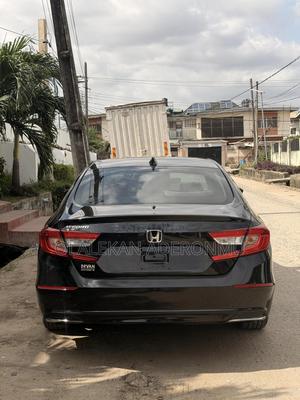 Honda Accord LX (1.5L 4cyl Turbo CVT) 2019 Black