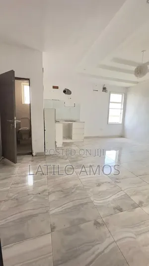 1bdrm Apartment in Chevy Estate, Chevron for rent