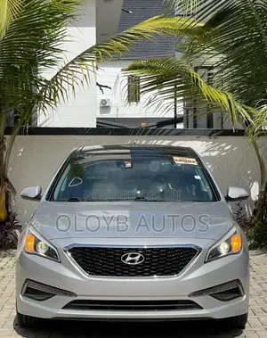 Hyundai Sonata Limited 4dr Sedan (2.4L 4cyl 6A) 2015 Silver