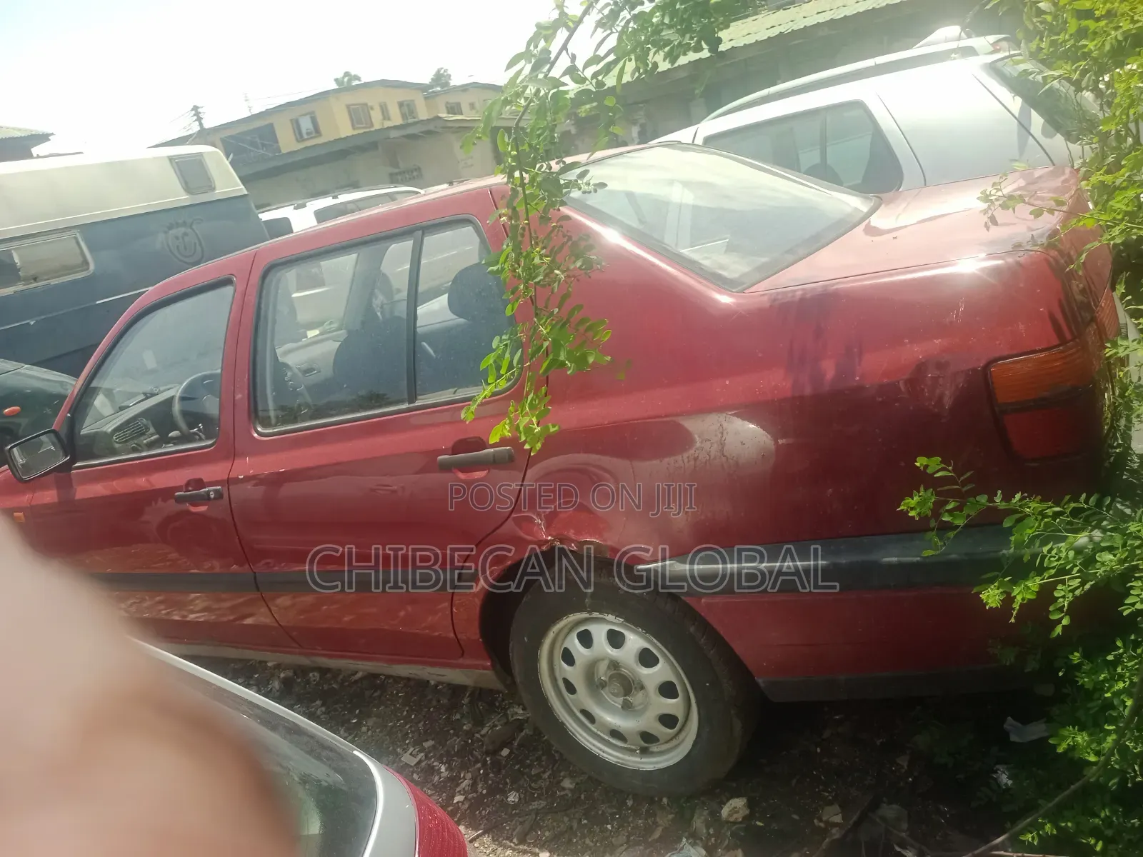 Volkswagen Vento 2004 Red