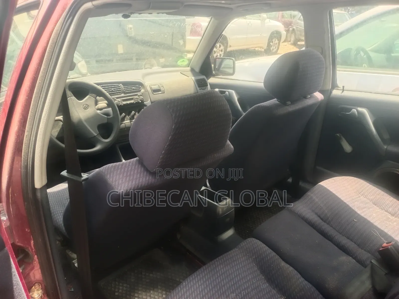 Volkswagen Vento 2004 Red