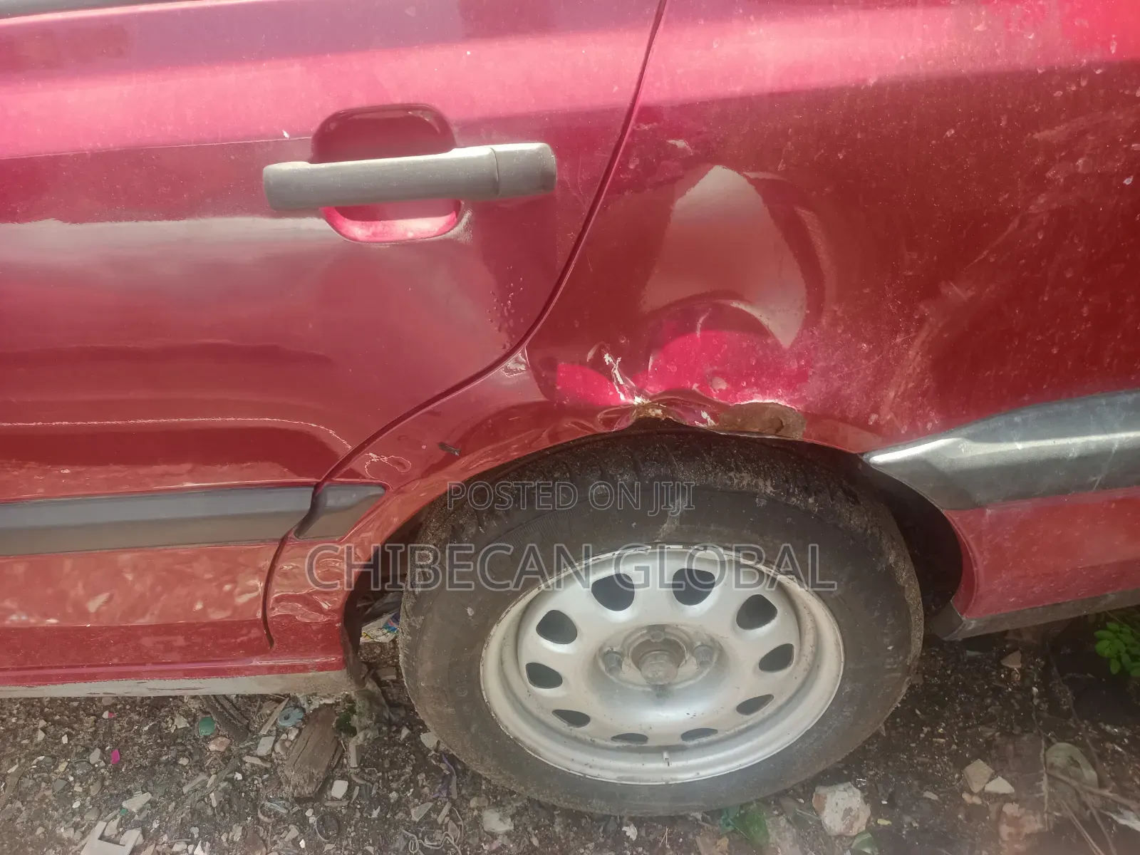 Volkswagen Vento 2004 Red
