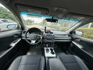Toyota Camry 2013 Silver