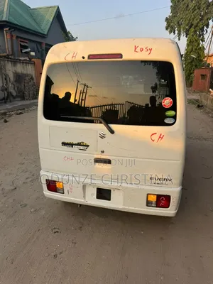 Suzuki APV Minibus 2005 White