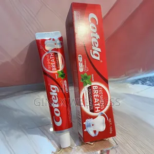 Cotelg Freshens Breath Toothpaste (100 Grams)