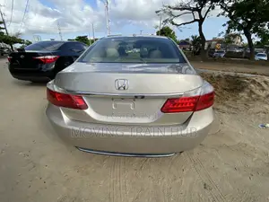Honda Accord EX-L V-6 4dr Sedan FWD (3.5L 6cyl 6A) 2013 Gold