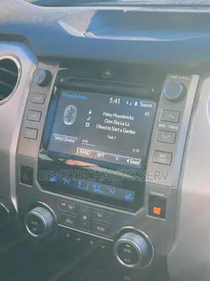 Toyota Tundra Stereo
