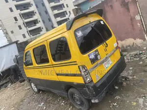 Suzuki Every 2004 Yellow