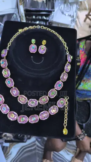 Quality Italian Sets, No Tarnish, Last Long , Made to Fit Every Neck
