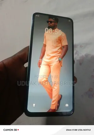 Itel P40+ 128 GB Blue