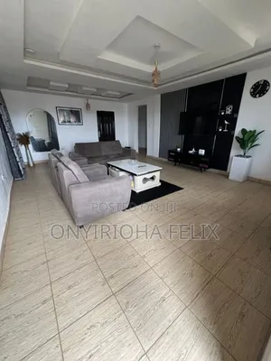 2bdrm Block of Flats in Apo By Chrisland for sale