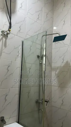 1bdrm Block of Flats in View Estate, Ado / Ajah for rent