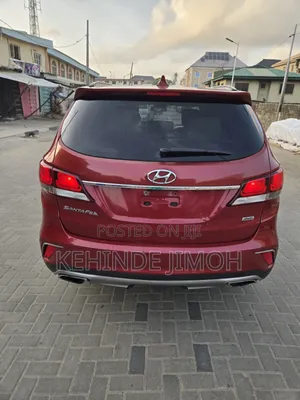 Hyundai Santa Fe SE AWD 2017 Red