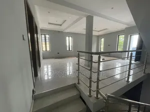 5bdrm Duplex in Shonibare Estate for rent