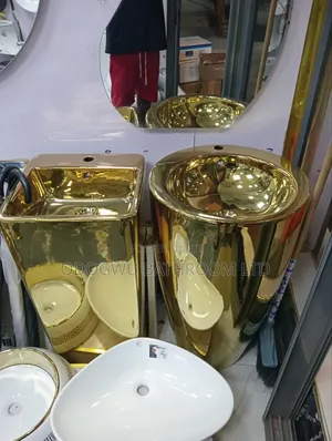 Standing Luxury Basin Set